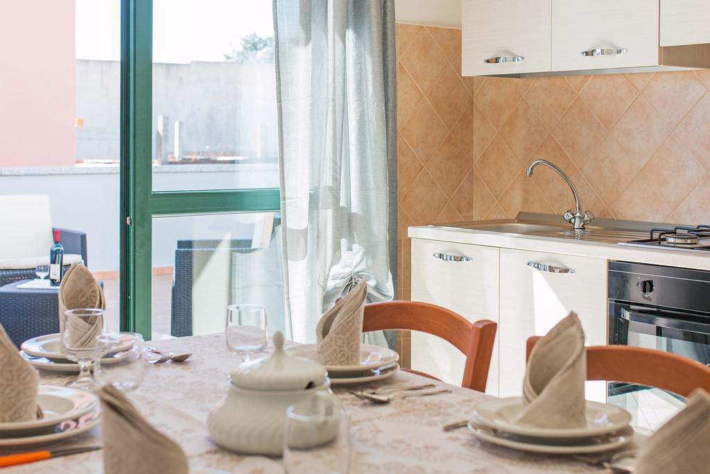 Residenza Maria Antonia - Private Apartment Orosei Eksteriør bilde